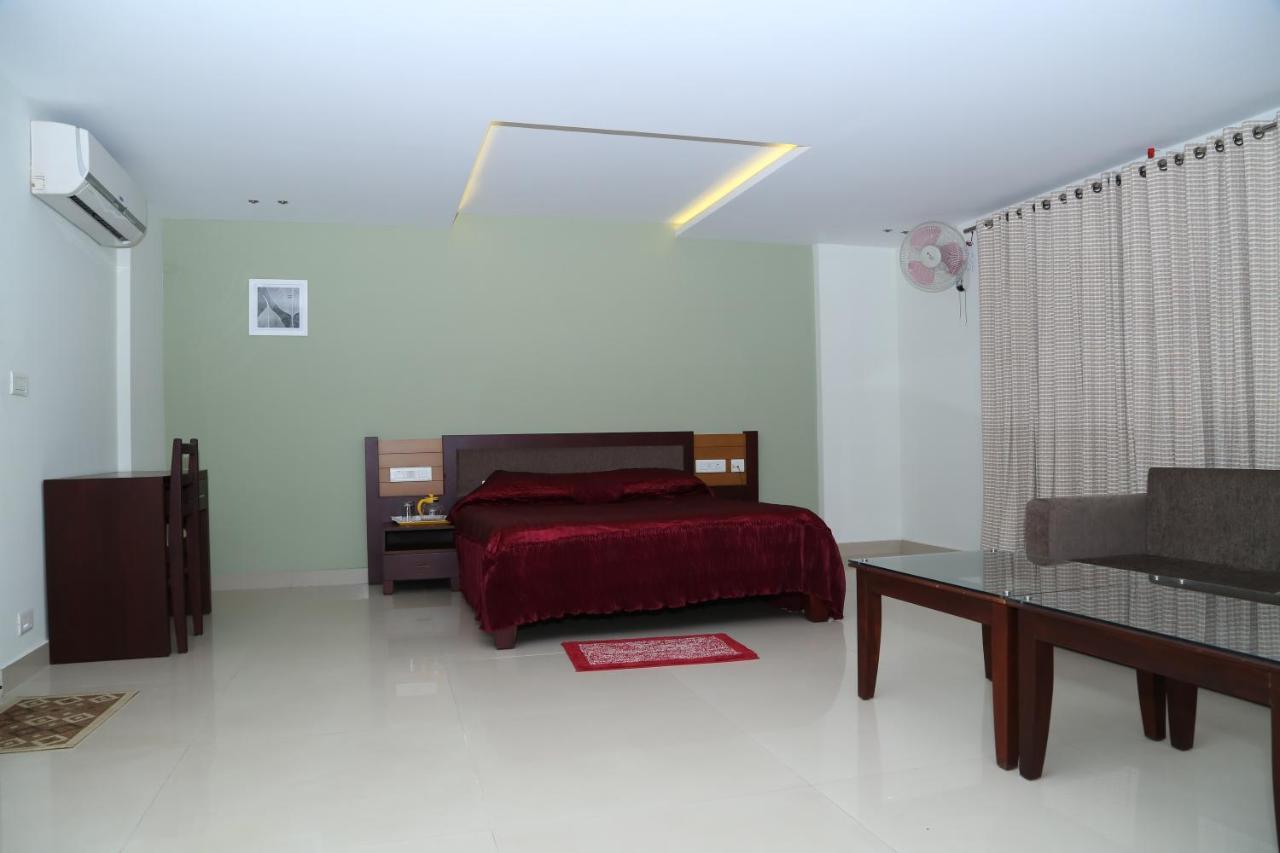 Hazmi Inn Perintalmanna Екстериор снимка